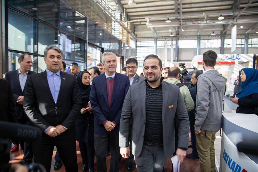 صالح سپاسدار - مدیرعامل شرکت بانیان امید - نمایشگاه رنگ و رزین 2019 - هجدهمین دوره نمایشگاه رنگ و رزین